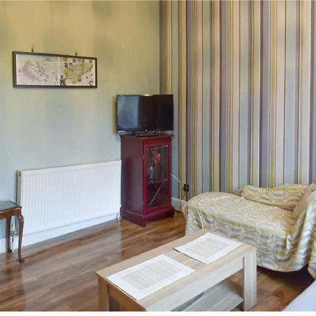 1 Bed In The Outskirts Of Edinburgh, Free Wifi & Street Parking, Self-Catering Apartment บร็อกซ์เบิร์น ภายนอก รูปภาพ